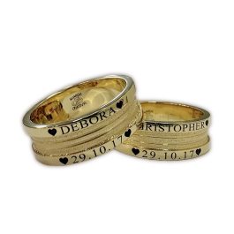 Alianças de Ouro 18k Modelo Paris Personalizado 8mm